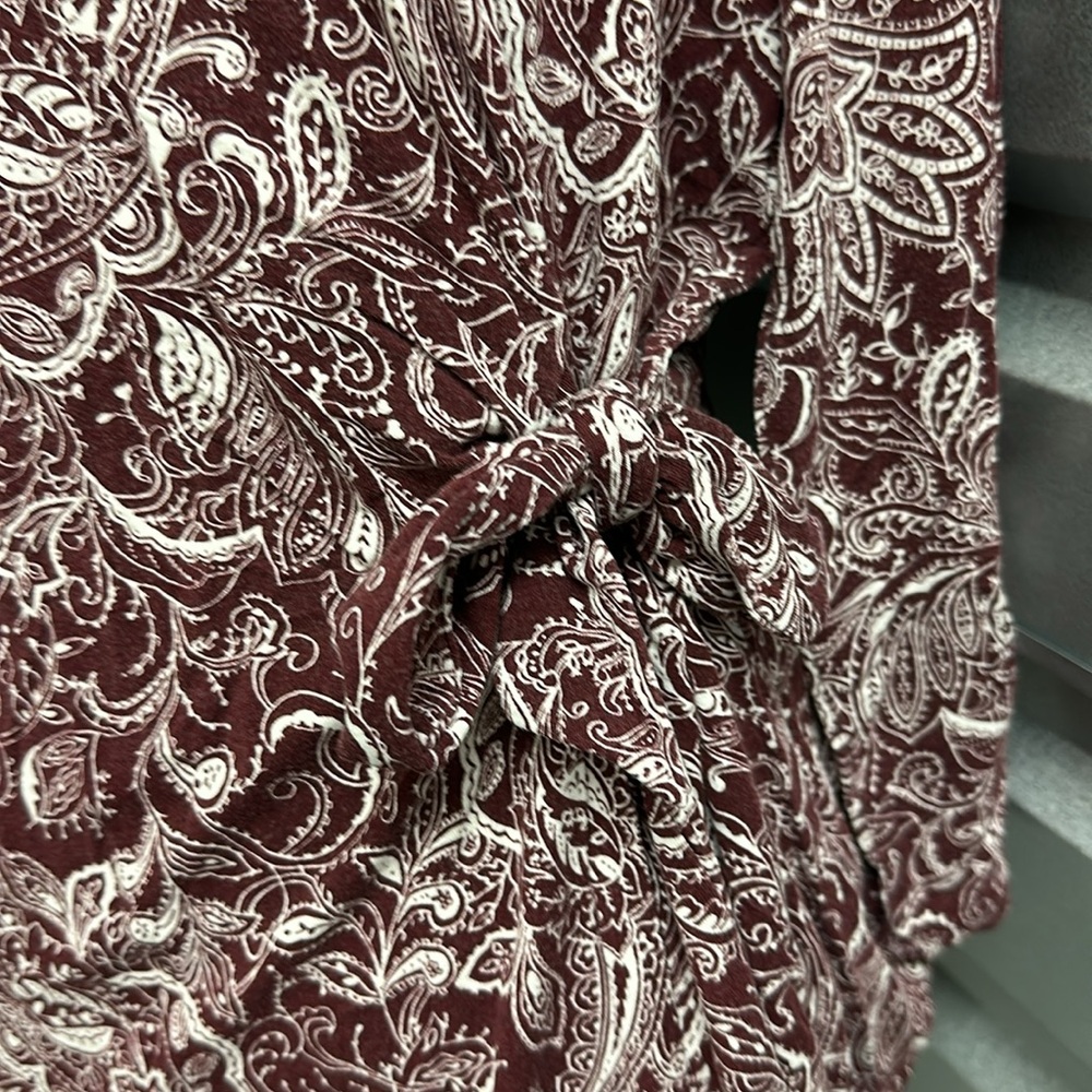 Liz Claiborne Career Women Y2K Long Sleeve Paisley Top Size XL Side Tie Casual - Picture 4 of 9